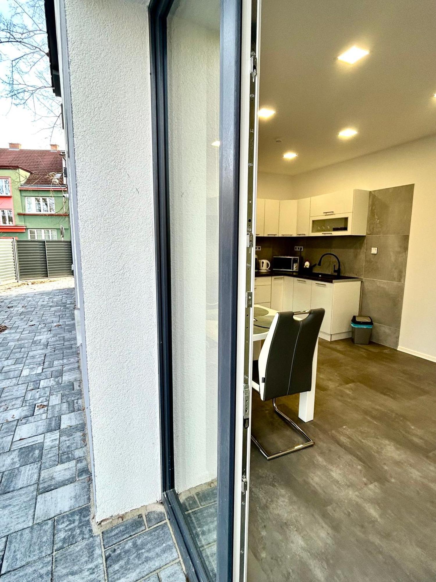 Apartmany Premium Se Soukromym Parkovanim Ческа-Липа Экстерьер фото