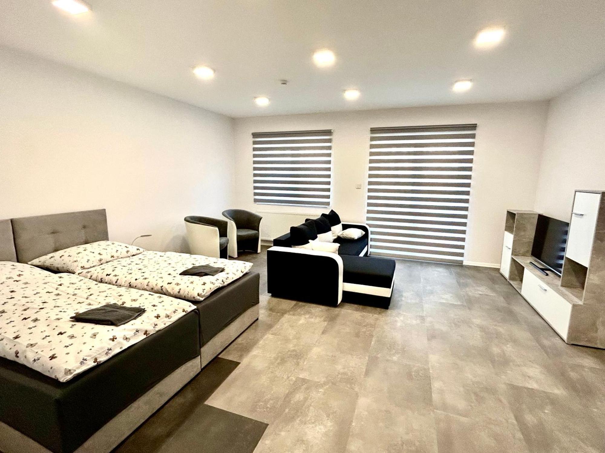 Apartmany Premium Se Soukromym Parkovanim Ческа-Липа Экстерьер фото